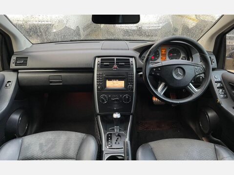 Mercedes-Benz B Class 2.0 B180 CDI Sport CVT 5dr 33