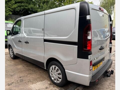 Vauxhall Vivaro 1.6 CDTi 2700 BiTurbo ecoTEC Sportive L1 H1 Euro 6 (s/s) 5dr 11