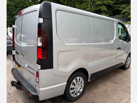 Vauxhall Vivaro 1.6 CDTi 2700 BiTurbo ecoTEC Sportive L1 H1 Euro 6 (s/s) 5dr 11