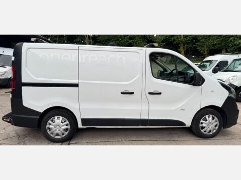 Vauxhall Vivaro 1.6 CDTi 2700 ecoFLEX L1 H1 Euro 5 (s/s) 5dr 8
