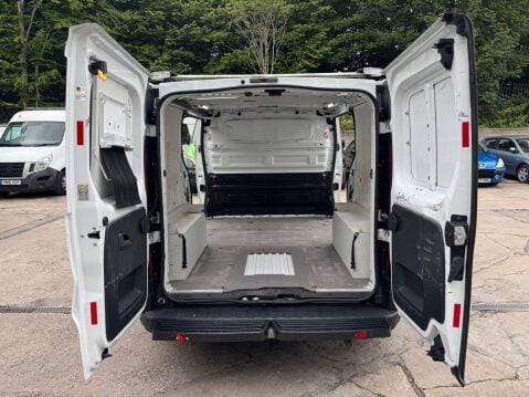 Vauxhall Vivaro 1.6 CDTi 2700 ecoFLEX L1 H1 Euro 5 (s/s) 5dr 15