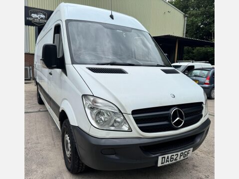 Mercedes-Benz Sprinter 2.1 316 CDi RWD L4 H4 4dr 4