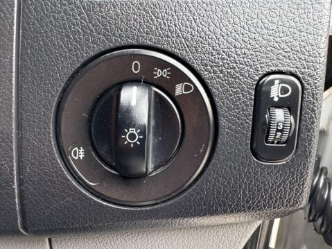 Mercedes-Benz Sprinter 2.1 316 CDi RWD L4 H4 4dr 28