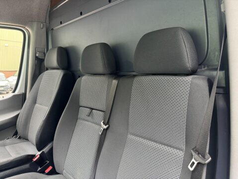 Mercedes-Benz Sprinter 2.1 316 CDi RWD L4 H4 4dr 37