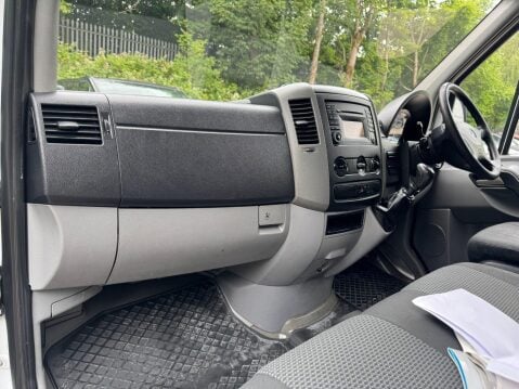 Mercedes-Benz Sprinter 2.1 316 CDi RWD L4 H4 4dr 38