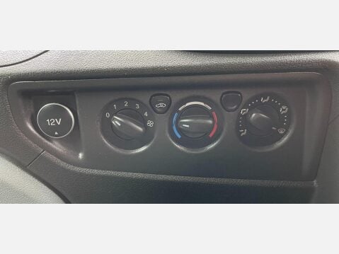 Ford Transit 2.2 TDCi 350 Panel Van L4 H3 Diesel XLWB 34