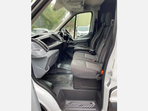 Ford Transit 2.2 TDCi 350 Panel Van L4 H3 Diesel XLWB 36