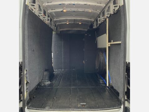 Ford Transit 2.2 TDCi 350 Panel Van L4 H3 Diesel XLWB 12