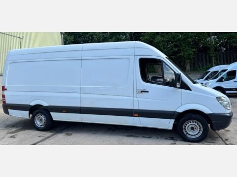 Mercedes-Benz Sprinter 2.1 313 CDi RWD L3 H3 4dr 7
