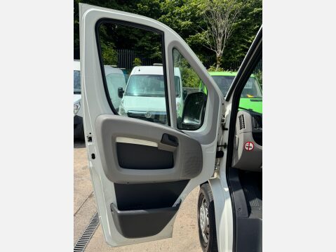 Citroen Relay 2.2 HDi 40 L2 H2 4dr (Heavy) 36