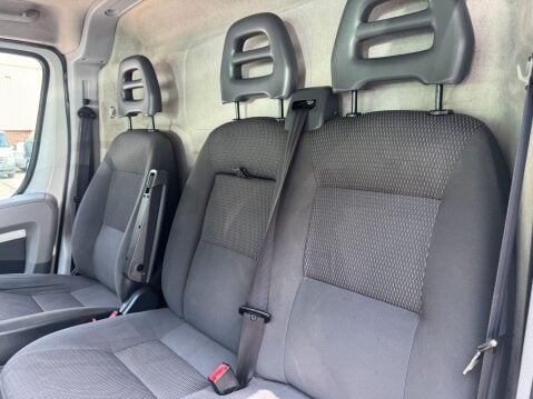 Citroen Relay 2.2 HDi 40 L2 H2 4dr (Heavy) 39