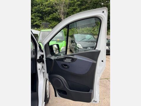 Vauxhall Vivaro 1.6 CDTi 2900 ecoFLEX L1 H1 Euro 5 (s/s) 5dr 29