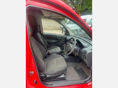 Vauxhall Combo 1.3 CDTi 1700 16v SE 3dr 20