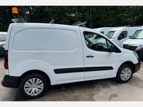Citroen Berlingo E 635 LX CVT FWD L1 H1 5dr 12