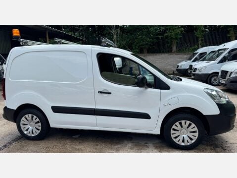 Citroen Berlingo E 635 LX CVT FWD L1 H1 5dr 14