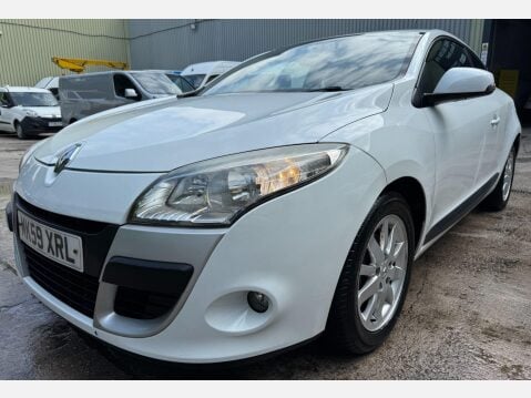 Renault Megane 1.6 16V Expression Euro 5 3dr 20