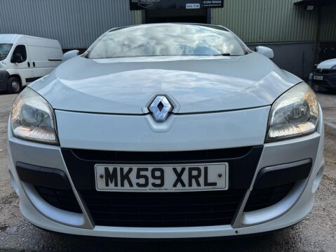 Renault Megane 1.6 16V Expression Euro 5 3dr 21