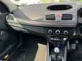 Renault Megane 1.6 16V Expression Euro 5 3dr 29