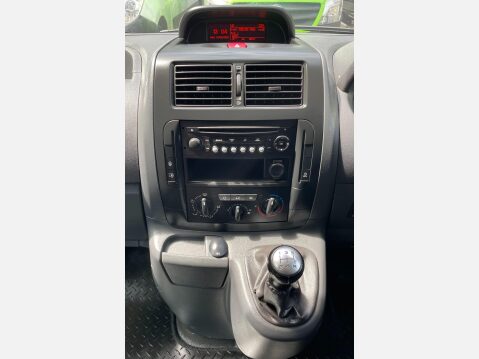 Peugeot Expert 1.6 HDi Professional L1 H1 4dr 37