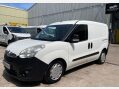 Vauxhall Combo 1.3 CDTi 2000 ecoFLEX 16v FWD L1 H1 (s/s) 3dr 23