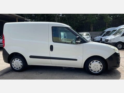 Vauxhall Combo 1.3 CDTi 2000 ecoFLEX 16v FWD L1 H1 (s/s) 3dr 6