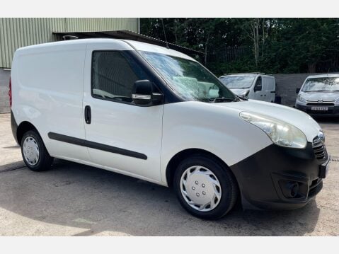 Vauxhall Combo 1.3 CDTi 2000 ecoFLEX 16v FWD L1 H1 (s/s) 3dr 5