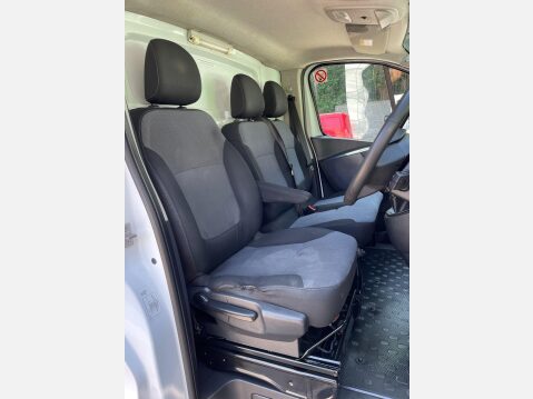Vauxhall Vivaro 1.6 CDTi 2900 ecoFLEX L1 H1 Euro 5 (s/s) 5dr 25