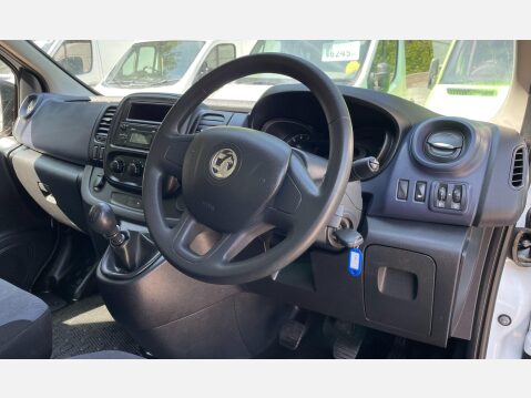 Vauxhall Vivaro 1.6 CDTi 2900 ecoFLEX L1 H1 Euro 5 (s/s) 5dr 26