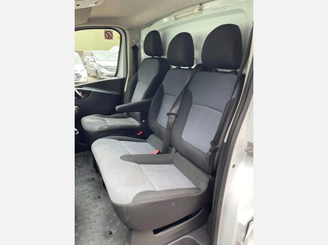 Vauxhall Vivaro 1.6 CDTi 2900 ecoFLEX L1 H1 Euro 5 (s/s) 5dr 34
