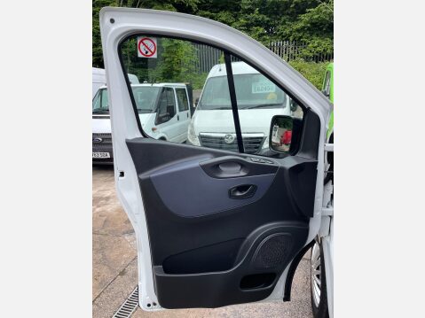 Vauxhall Vivaro 1.6 CDTi 2900 ecoFLEX L1 H1 Euro 5 (s/s) 5dr 32
