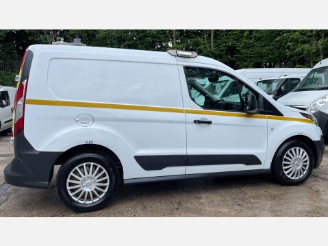 Ford Transit Connect 1.5 TDCi 220 L1 H1 5dr 8