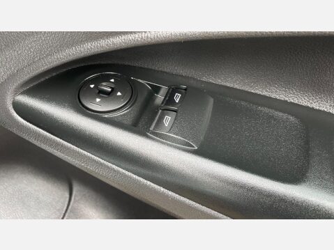 Ford Transit Connect 1.5 TDCi 220 L1 H1 5dr 23
