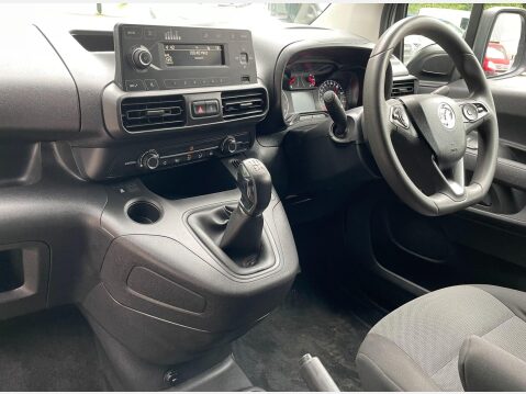 Vauxhall Combo 1.6 Turbo D 2300 Sportive L1 H1 Euro 6 (s/s) 4dr 38
