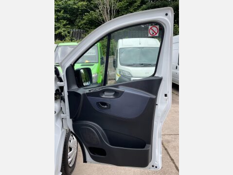 Vauxhall Vivaro 1.6 CDTi 2900 ecoFLEX L1 H1 Euro 5 (s/s) 5dr 22