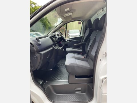 Vauxhall Vivaro 1.6 CDTi 2900 ecoFLEX L1 H1 Euro 5 (s/s) 5dr 35
