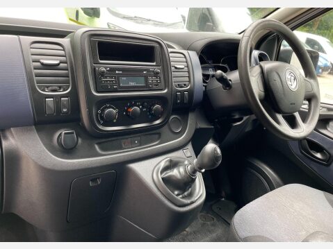 Vauxhall Vivaro 1.6 CDTi 2900 ecoFLEX L1 H1 Euro 5 (s/s) 5dr 37