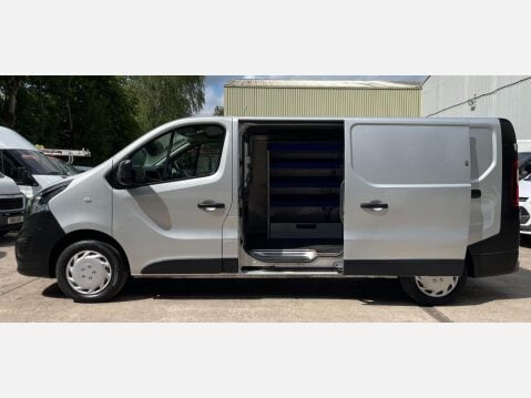 Vauxhall Vivaro 1.6 CDTi 2900 L2 H1 Euro 6 (s/s) 5dr 20