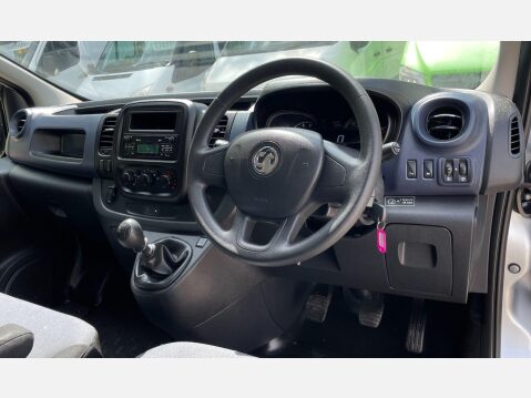 Vauxhall Vivaro 1.6 CDTi 2900 L2 H1 Euro 6 (s/s) 5dr 33