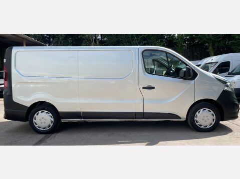 Vauxhall Vivaro 1.6 CDTi 2900 L2 H1 Euro 6 (s/s) 5dr 8