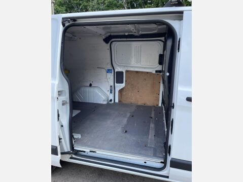 Ford Transit Custom 2.0 TDCi 310 L1 H1 5dr 9