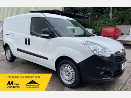 Vauxhall Combo L2H1 2300 S/S