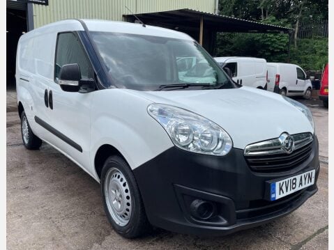 Vauxhall Combo L2H1 2300 S/S 3