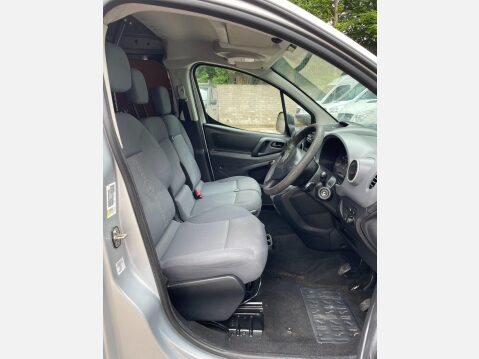 Citroen Berlingo 1.6 HDi 625 Enterprise L1 5dr (Euro 5) 21
