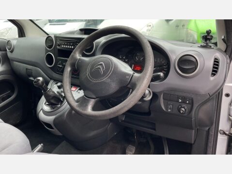 Citroen Berlingo 1.6 HDi 625 Enterprise L1 5dr (Euro 5) 23