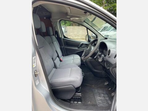 Citroen Berlingo 1.6 HDi 625 Enterprise L1 5dr (Euro 5) 21