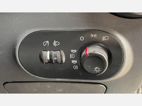 SEAT Ibiza 1.4 16v Sport 3dr 25