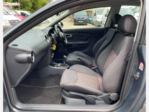 SEAT Ibiza 1.4 16v Sport 3dr 33