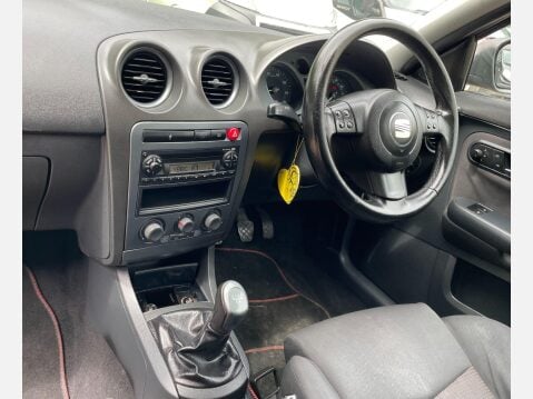 SEAT Ibiza 1.4 16v Sport 3dr 35
