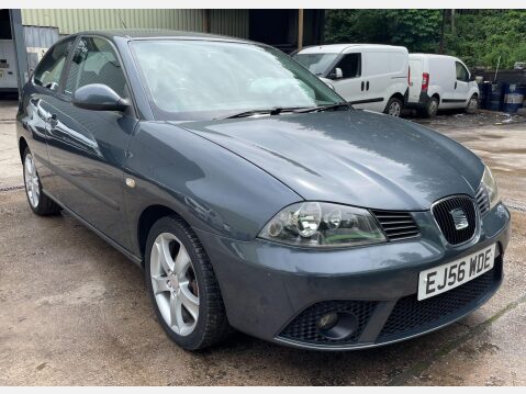 SEAT Ibiza 1.4 16v Sport 3dr 4