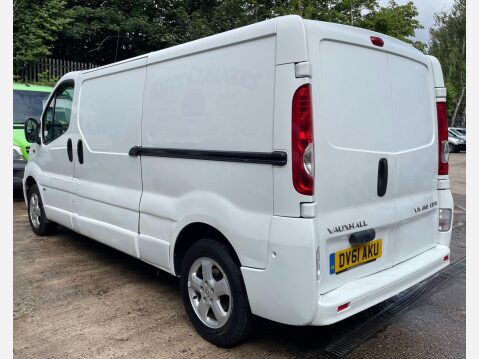 Vauxhall Vivaro 2.0 2900 CDTi Sportive FWD L3 4dr 12